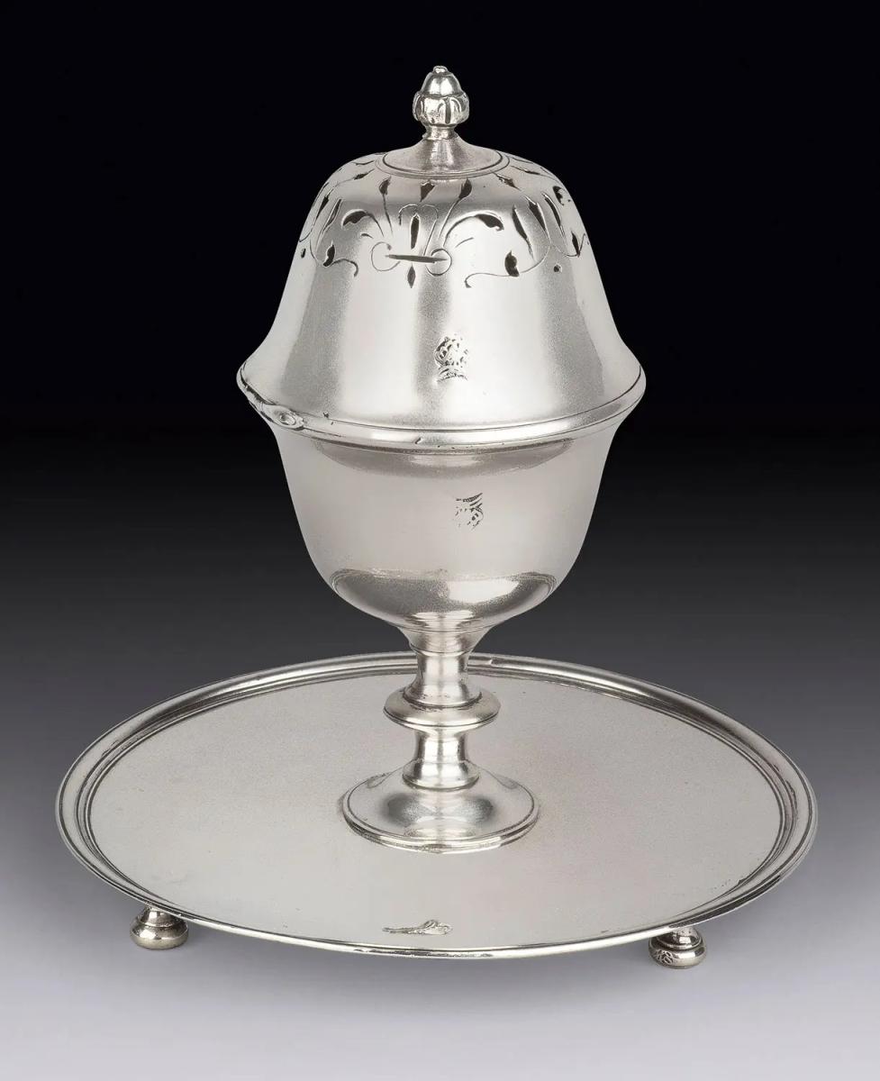 Ottoman Silver Incense-burner Stamped with the Tughra of Sultan Selim III (R. 1789-1807)