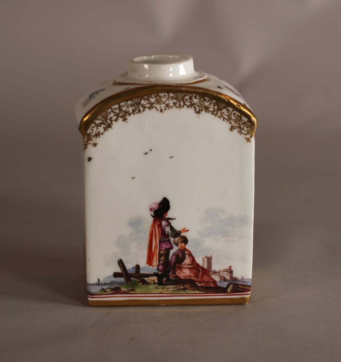 Back of Meissen tea caddy without lid
