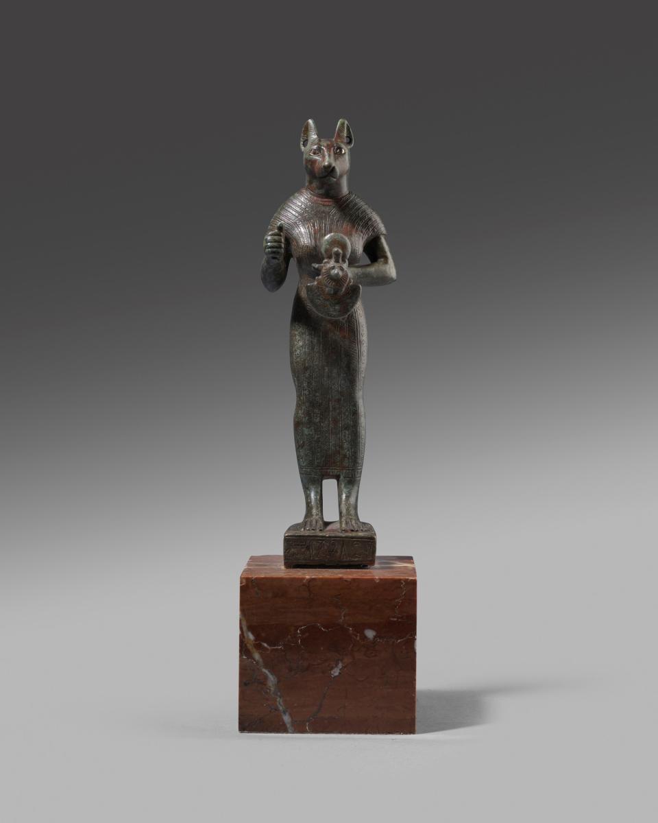 Egyptian bronze figure of Bastet