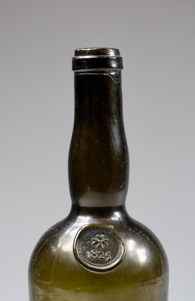 Antique sealed cylinder wine bottle circa 1860s
