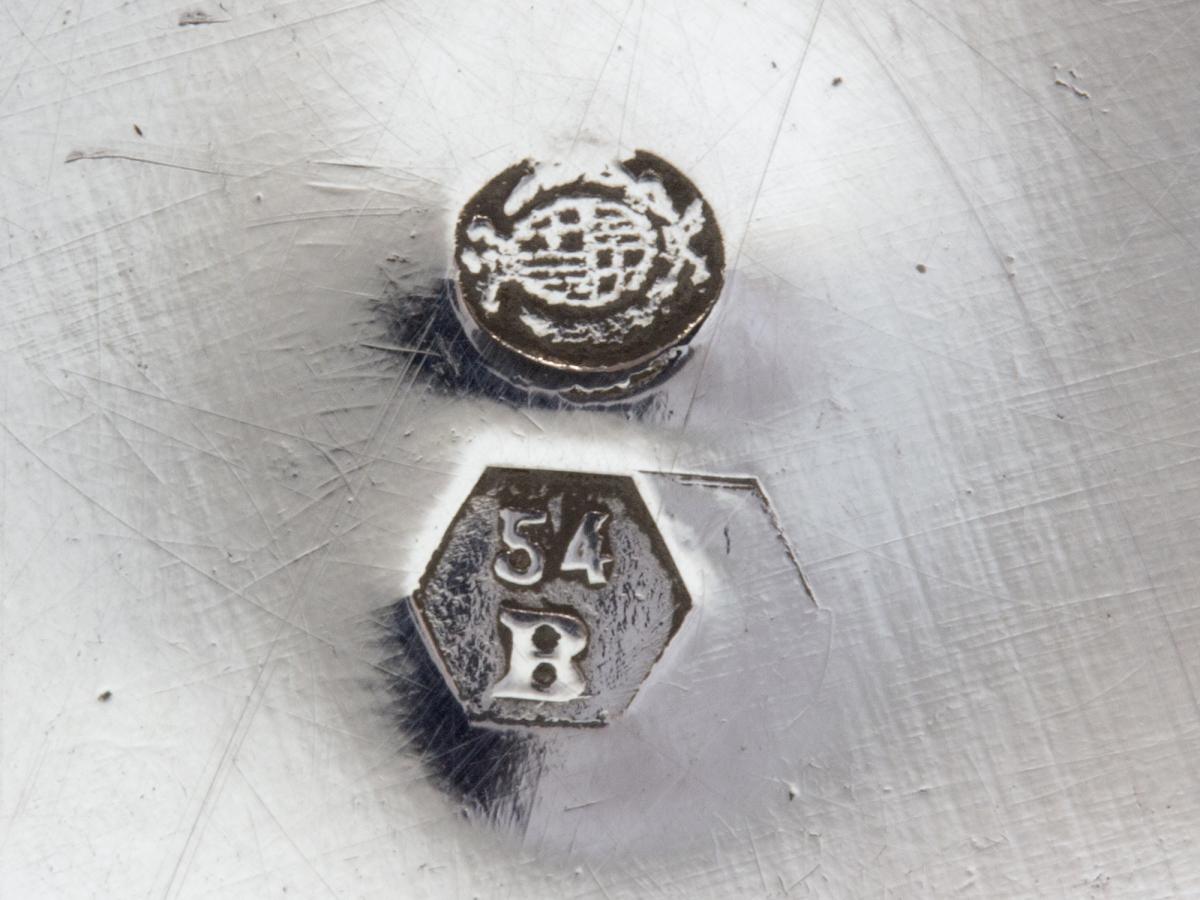 Close up of the spanish silver hallmarks