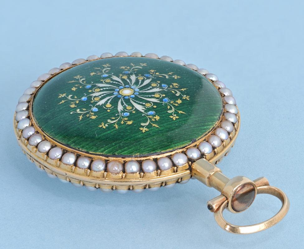 Pearl Set Gold and Enamel French Verge