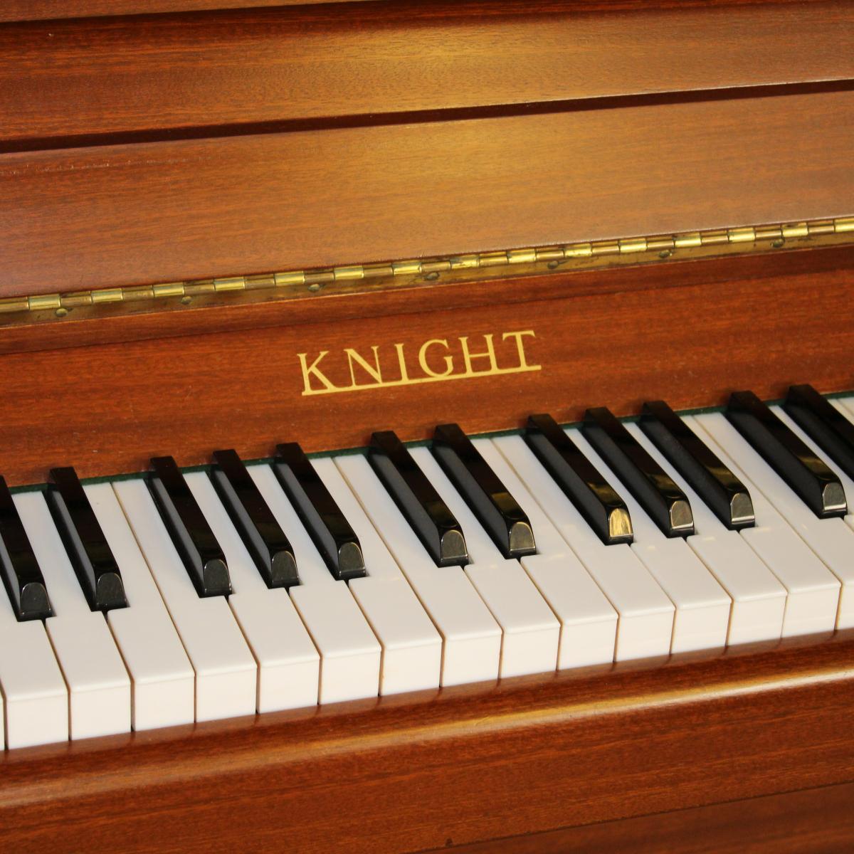 Knight K10 nameboard