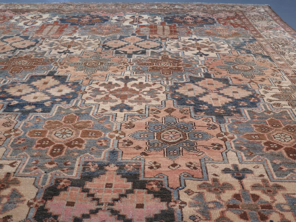 Antique Baktiar Carpet