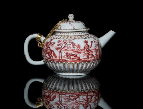 Extremely Rare Meissen Böttger Hausmalerei Teapot & Cover