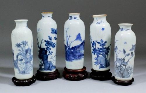 A Collection of Five Chinese Blue and White Porcelain Cylindrical Vases
