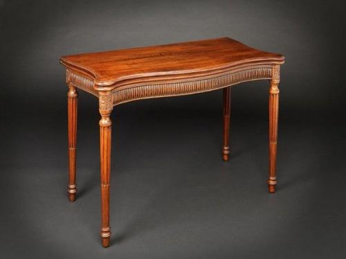 Finest quality late 18th century Serpentine Card Table