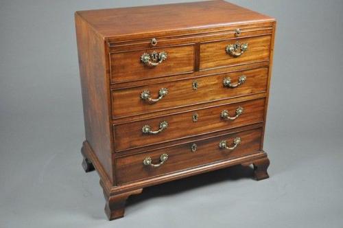 Mid 18th century mahogany gentlemen's chest of drawers