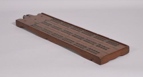 S/2040 Antique Treen 19th Century Mahogany Cribbage Board for Three Players