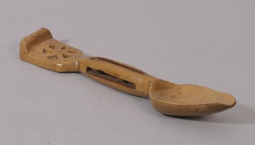 S/1619 Antique Treen 19th Century Limewood Love Spoon