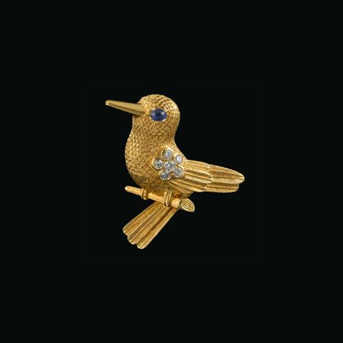 Cartier London 18ct gold sapphire and fine diamond bird brooch 1960/70