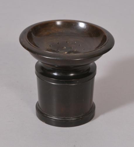 S/2511 Antique Treen 19th Century Ebonised Fruitwood Pounce Pot