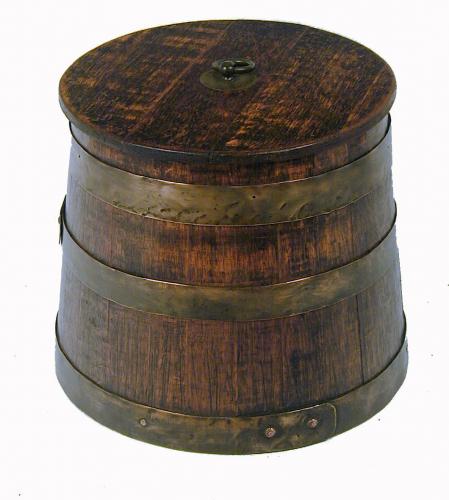 Oak, naval, lidded and coopered cask