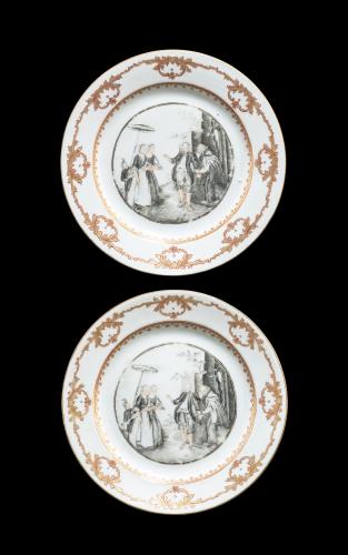 Chinese export porcelain European subject dinner plate en grisaille
