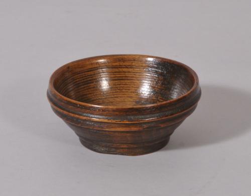 S/2738 Antique Treen 18th Century Fruitwood Salt or Spice Bowl
