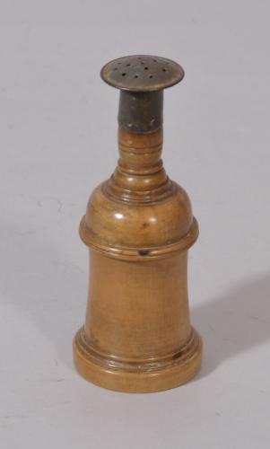 S/2761 Antique Treen 19th Century Boxwood Pepper Pot