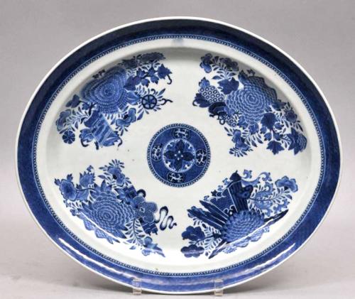 Chinese Export Porcelain Large Blue & White Fitzhugh Dish, Circa 1790.