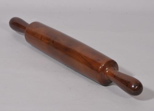 S/2883 Antique Treen 19th Century Yew Wood Rolling Pin