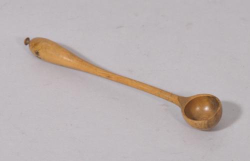 S/2886 Antique Treen 19th Century Boxwood Snuff or Condiment Spoon
