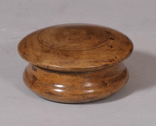 S/2969 Antique Treen 19th Century Sycamore Container
