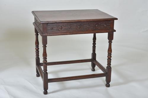 Late 17th century Oak Side Table