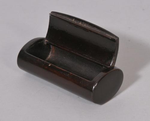 S/2564 Antique 19th Century Papier Mache Pocket Snuff Box