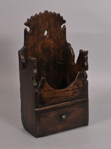 S/3206 Antique Treen 19th Century Pine Wall Hanging Mortar Stand