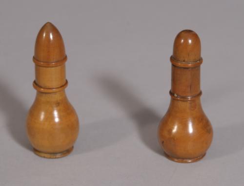 S/3274/5 Antique Treen Pair of 19th Century Miniature Boxwood Spice Pots