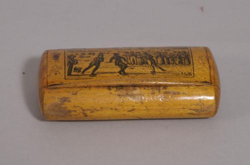 S/3384 Antique Treen 19th Century Beech Ochre Decorated Pocket Snuff Box