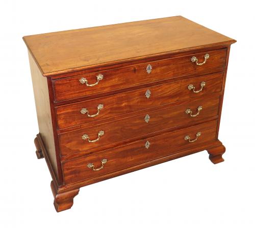 18th Century Chippendale Period Mahogany Chest Of Drawers