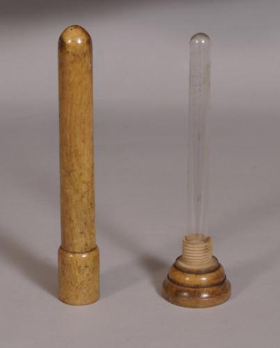 S/3589 Antique Late Victorian Medical Glass Tube in a Beech Case