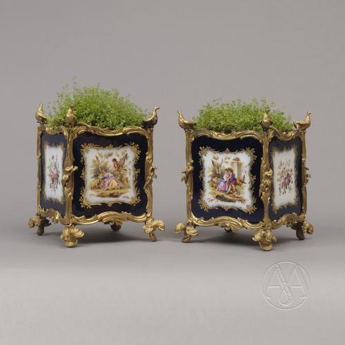 Pair of Louis XV Style Sèvres-Style Porcelain Jardinières