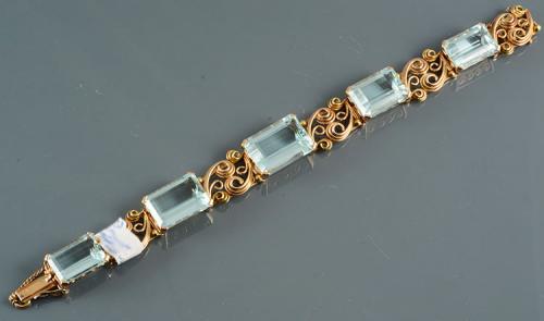 Aquamarine Gold Bracelet 1970s 