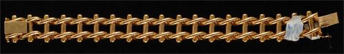 18ct gold 1940's stylistic bracelet