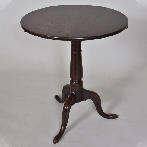 18th century Oak Tripod Table