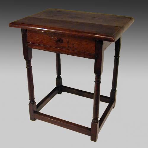 Small 17th century oak centre table
