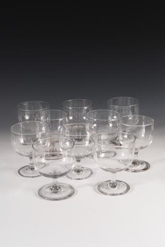 Ten wineglasses
