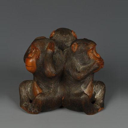 Japanese wood Okimono of three monkeys ‘See No Evil, Hear No Evil, Speak No Evil’