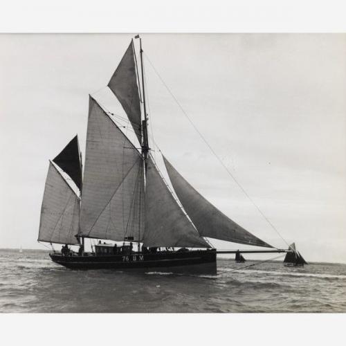 Early silver gelatin photographic print by Beken of Cowes – Brixam sailing trawler BM76