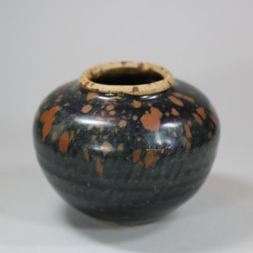 Small Chinese 'cizhou' russet-splashed black-glazed jar, Song dynasty