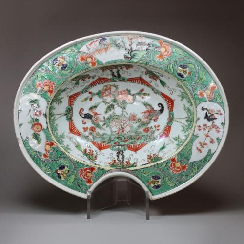 Chinese famille verte barber's bowl, Kangxi (1662-1722)