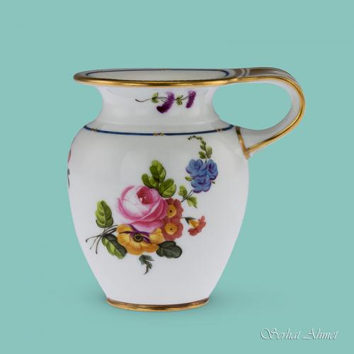 Sèvres Rare Cream Pot, c.1829