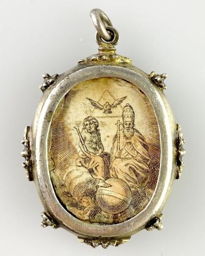 Silver pendant with prints of holy trinity & Spanish arms. Spanish, 17th century