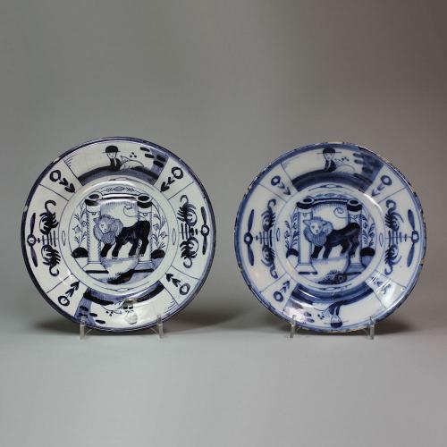 Pair of Dutch blue and white delft small plates