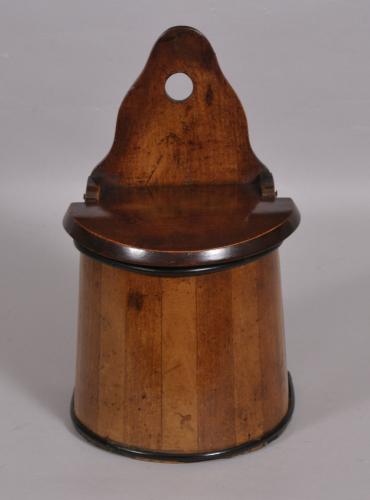 S/4081 Antique Treen 19th Century Salt Box