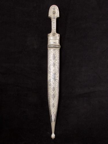 Russian all-silver Kinjal dagger with long plain blade_a