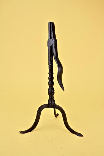 18th Century wrought iron rushnip