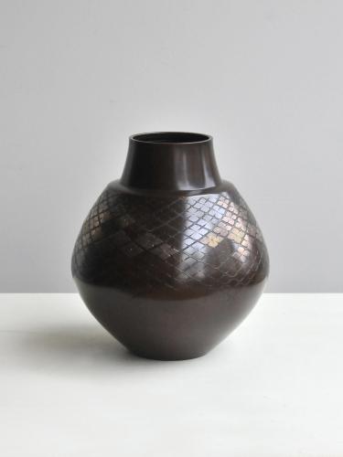 Bronze Vase by Honbo Keisen