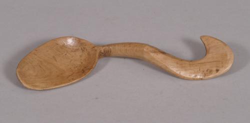 S/4109 Antique Treen Late Victorian Sycamore Right Handed Invalid Spoon