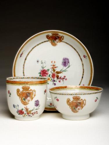 Chinese export porcelain trio, arms of Baldaia de Tovar, circa 1770, Qianlong reign, Qing dynasty